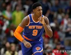 冲刺阶段中超传出新动向；纽约尼克斯官宣签约；管理层表态——管理层满意；控场能力受关注(从指尖传出的热情2星辰影在线看)